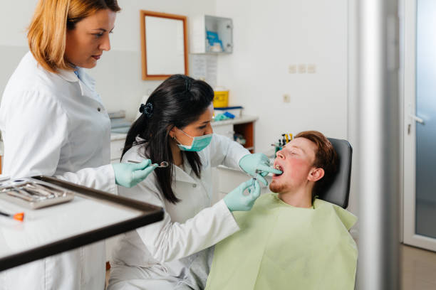 Best Broken Tooth Emergency  in Scottsboro, AL